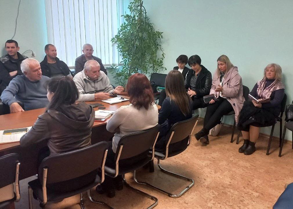 В ВГА Черниговского района прошло плановое еженедельное совещание.